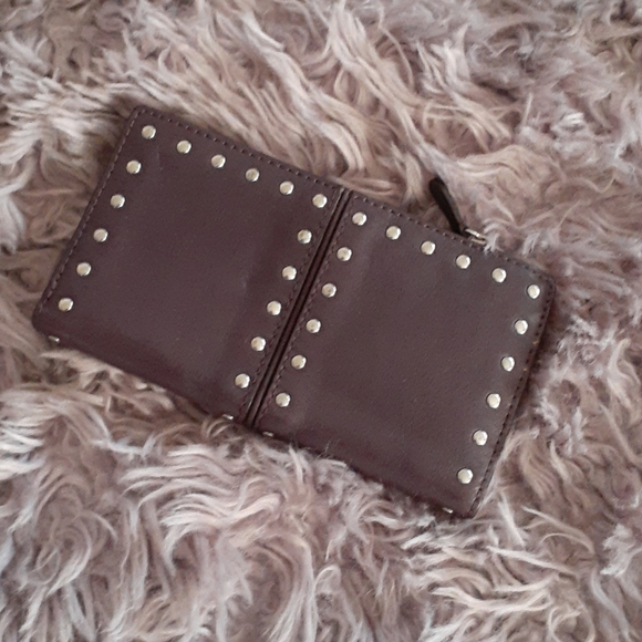 Michael Kors Wallet - Picture 1 of 2